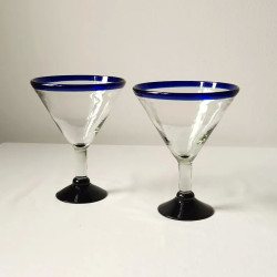 copas para martini con borde azul cobalto, 10 oz, Vidrio Reciclado, Libre de Plomo y Toxinas x 12