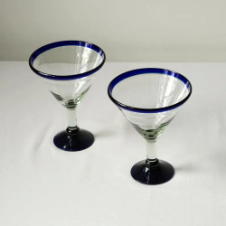 copas para martini con borde azul cobalto, 10 oz, Vidrio Reciclado, Libre de Plomo y Toxinas x 12
