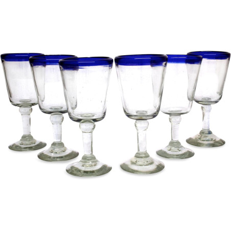 Copas de vino de vidrio reciclado con borde azul cobalto transparente soplado a mano, 8 onzas x 6